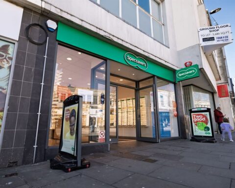 How Much Is A Specsavers Eye Test